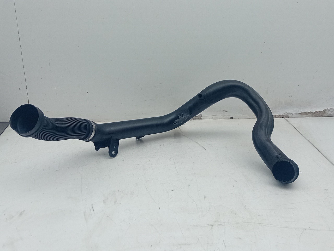 Tubo intercooler OPEL Astra H Hatchback (L48) Imagem-5