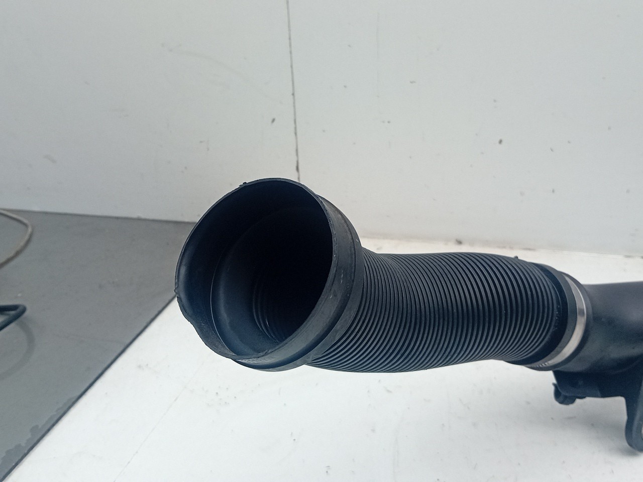 Tubo intercooler OPEL Astra H Hatchback (L48) Imagem-7