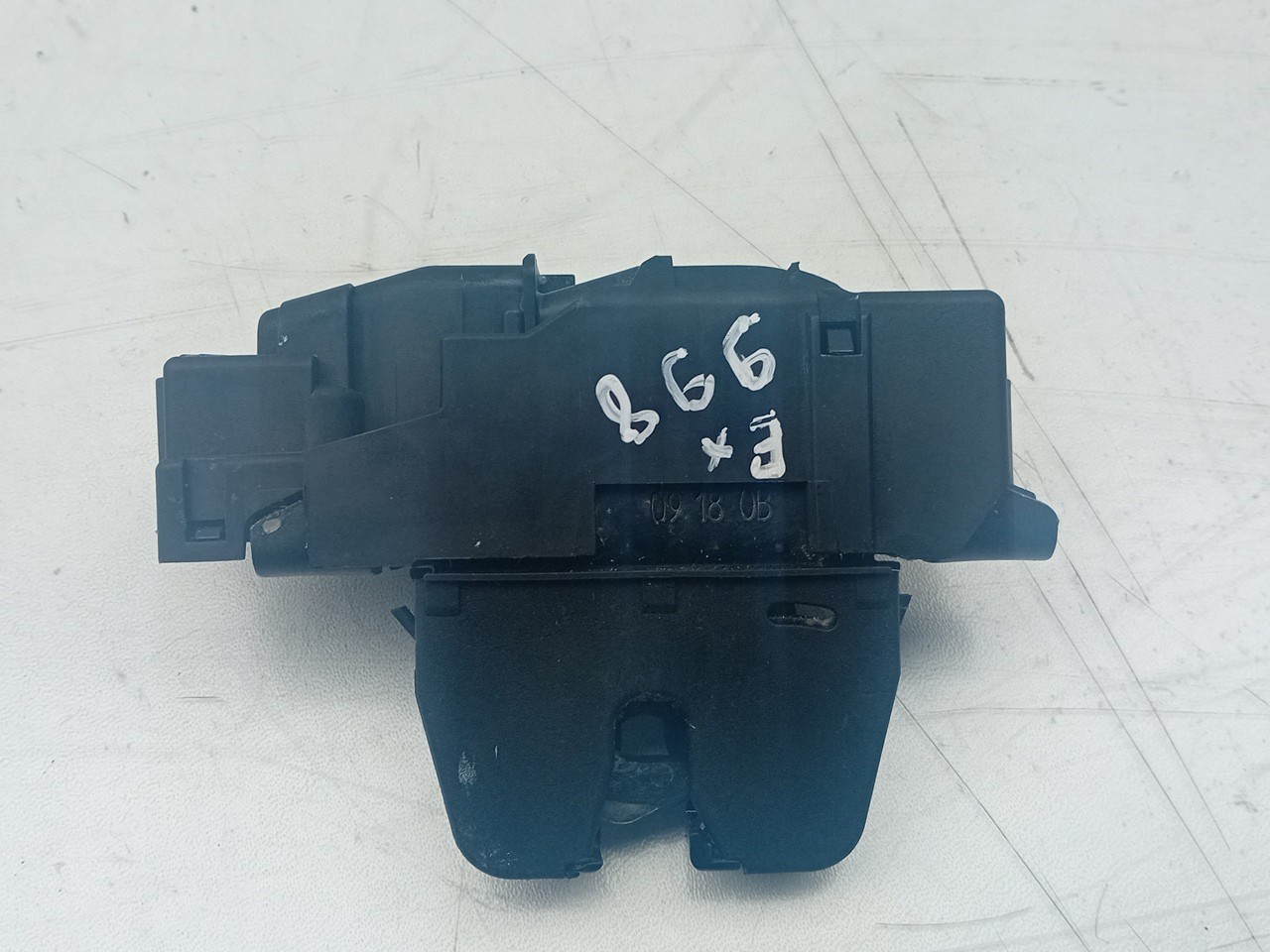 Tailgate Lock /Latch PEUGEOT 308 SW II Van (LC_) Imagem-2