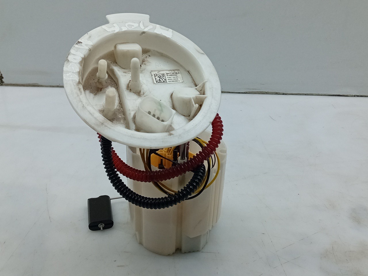 Fuel pump MINI Mini Clubman (F54) Imagem-1