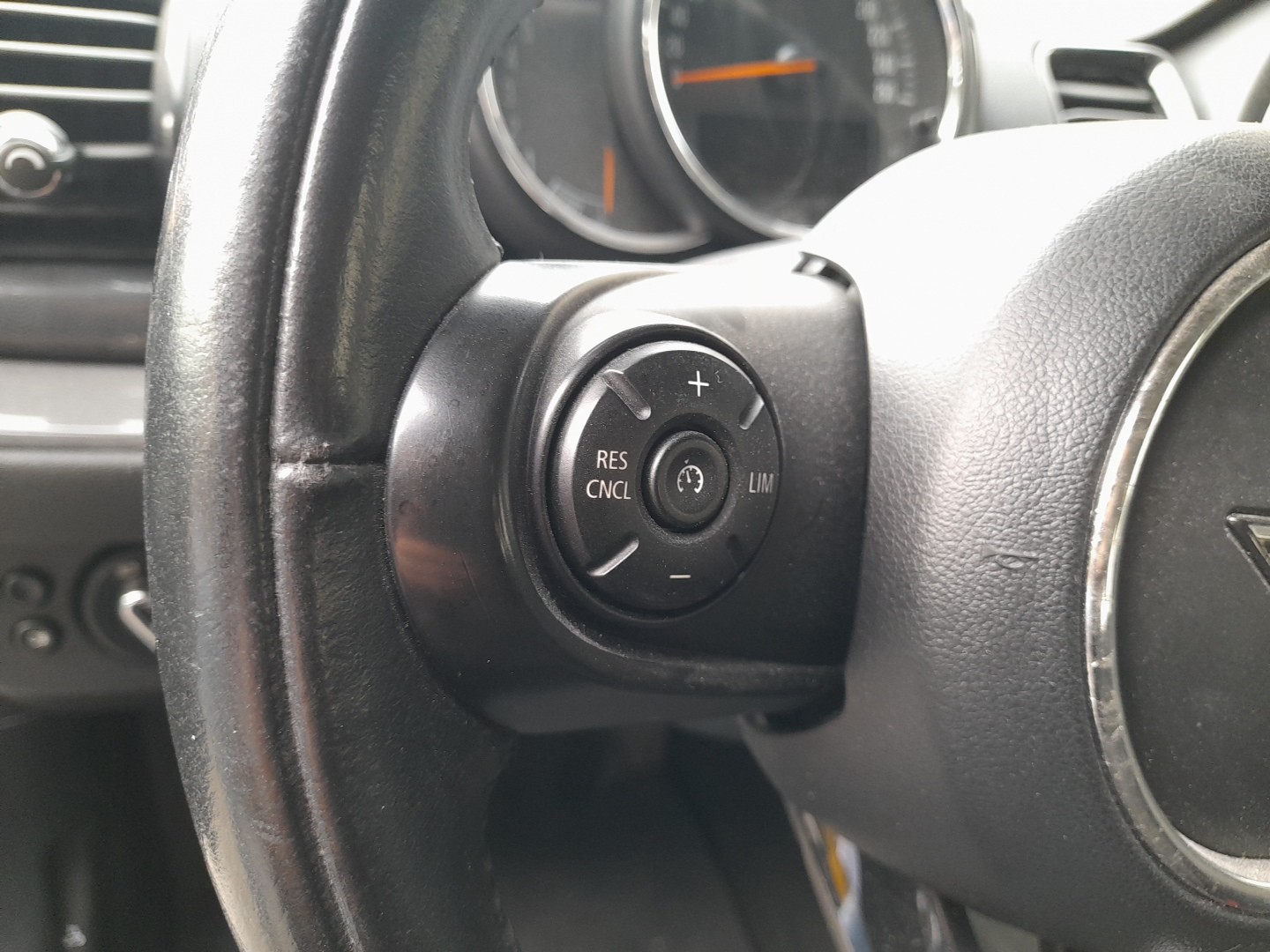Volante de dirección MINI Mini Clubman (F54) Imagem-1