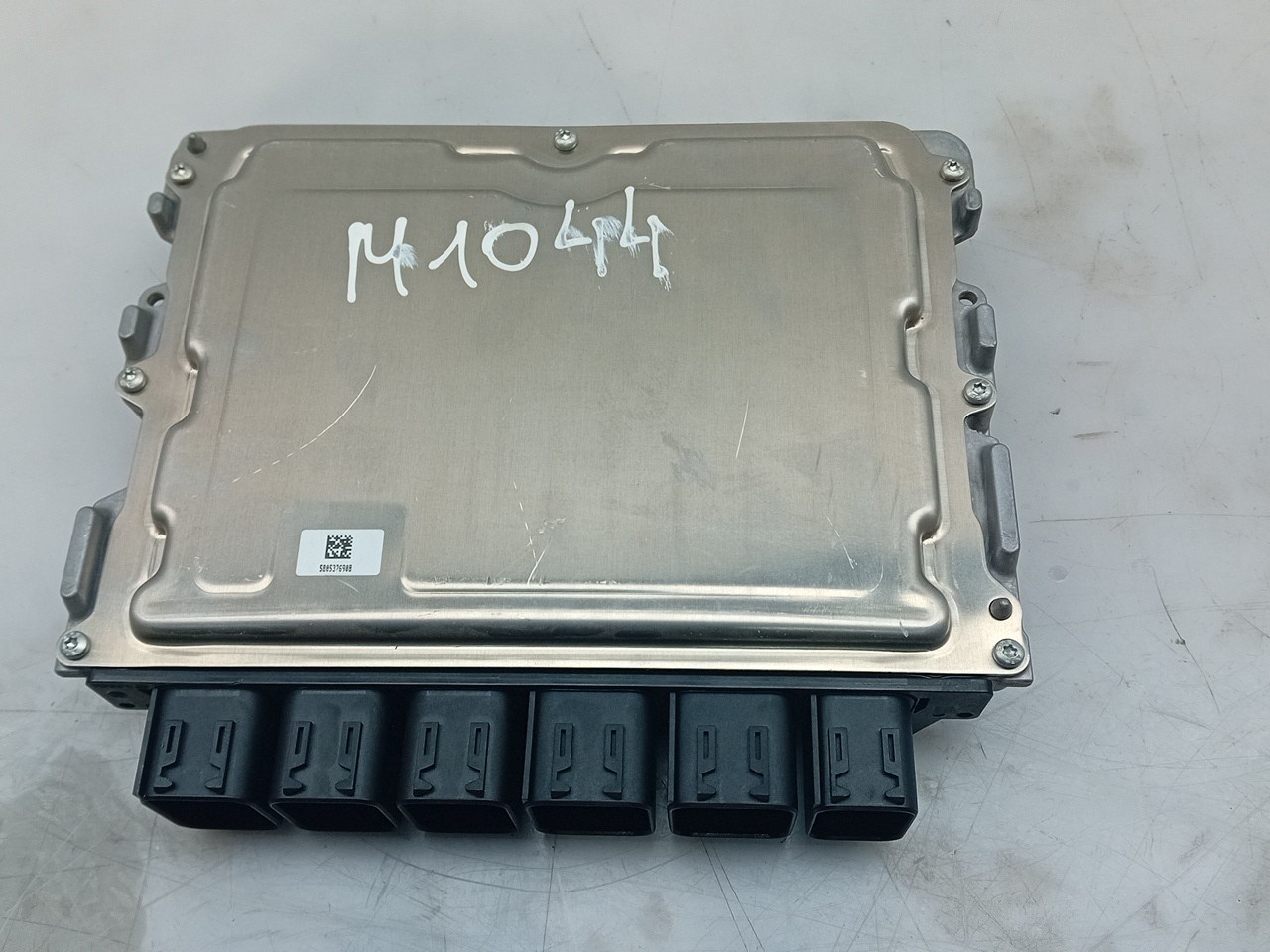 Engine control unit / ECU