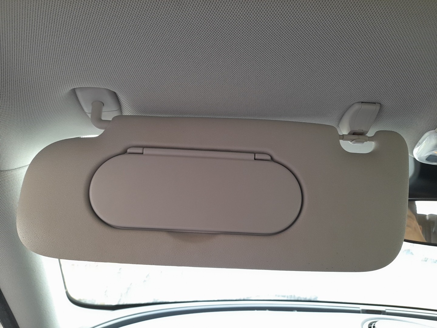 Left Sun Visor