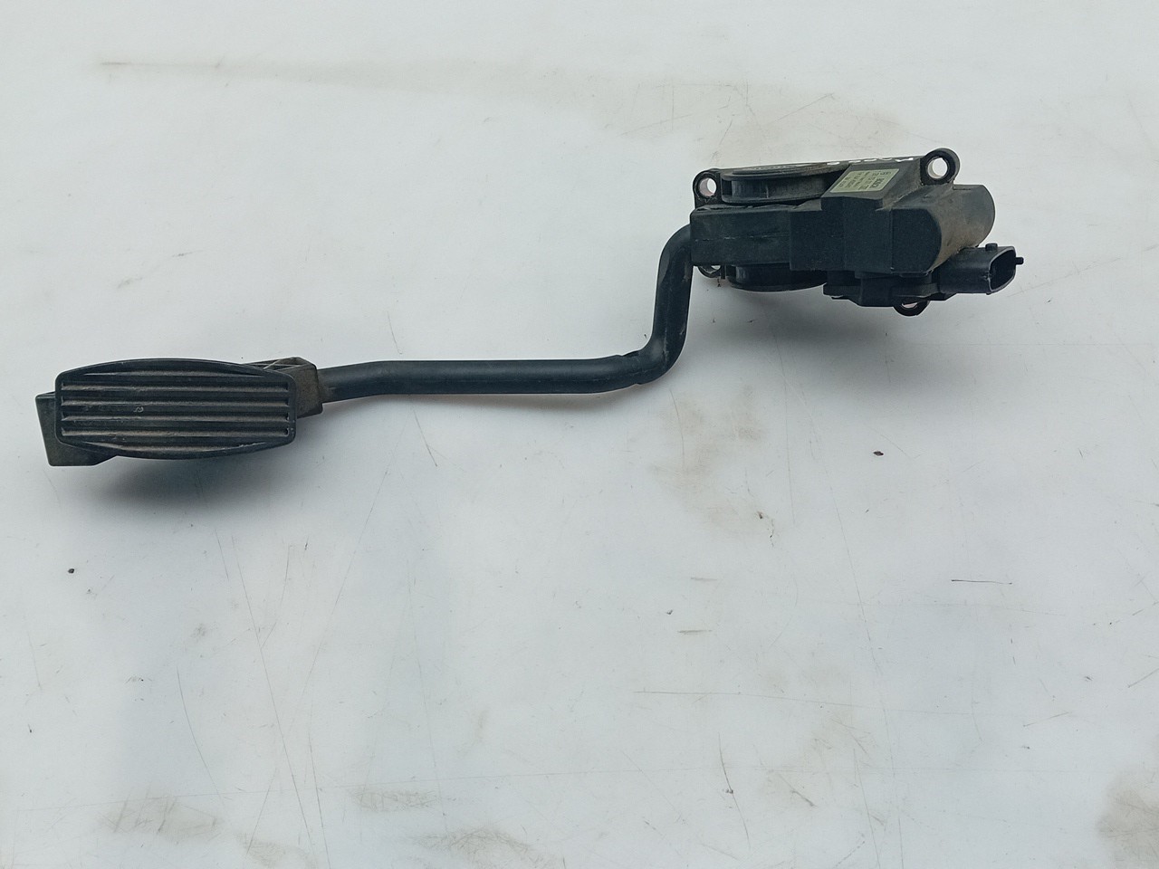 Pedal acelerador