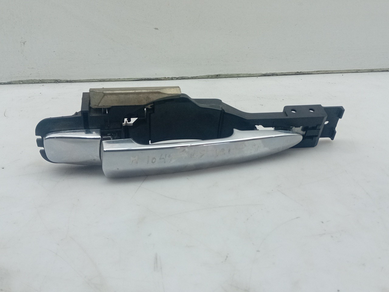 Right front door handle NISSAN Leaf EV (ZE1) Imagem-1