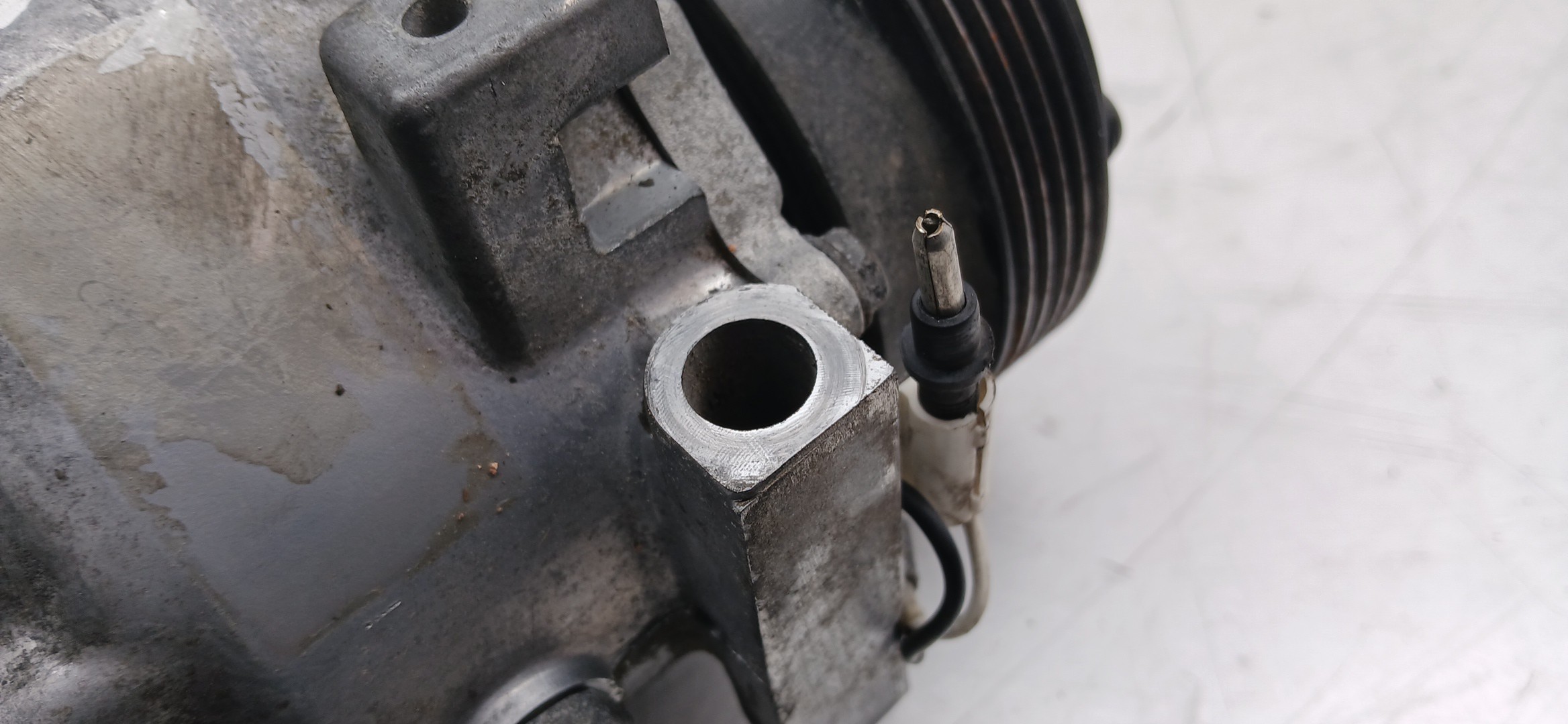 AC compressor RENAULT Clio II (BB0/1/2_, CB0/1/2_) Imagem-3