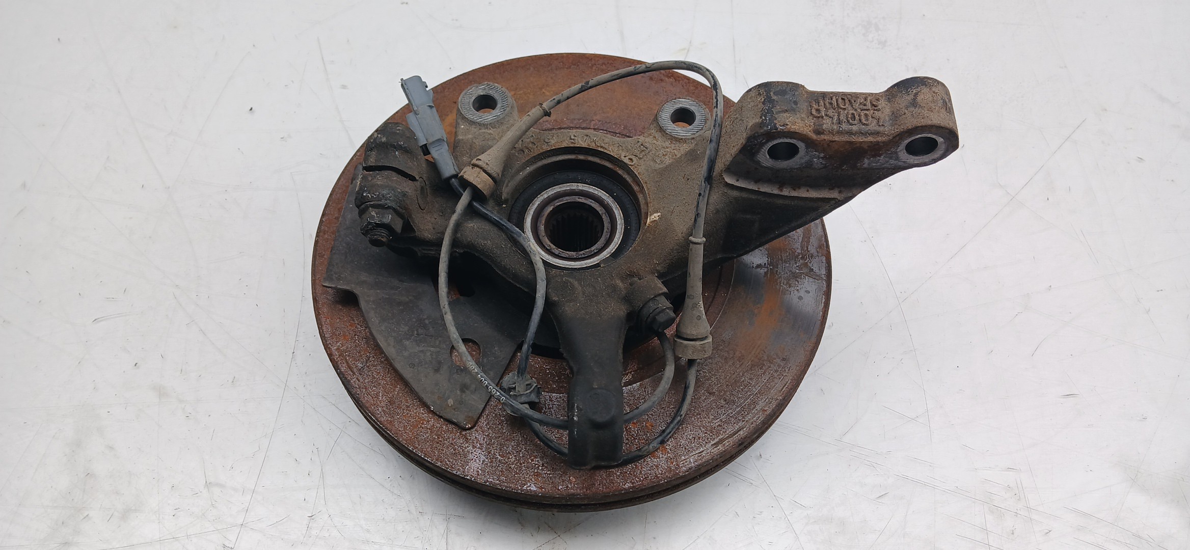 Right front steering knuckle NISSAN Micra V (K14) Imagem-1