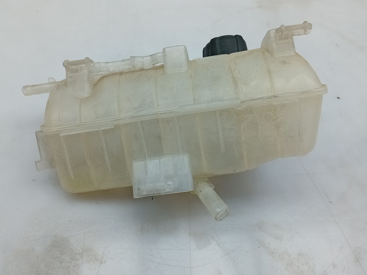 Coolant reservoir RENAULT Kangoo Express (FW0/1_) Imagem-1