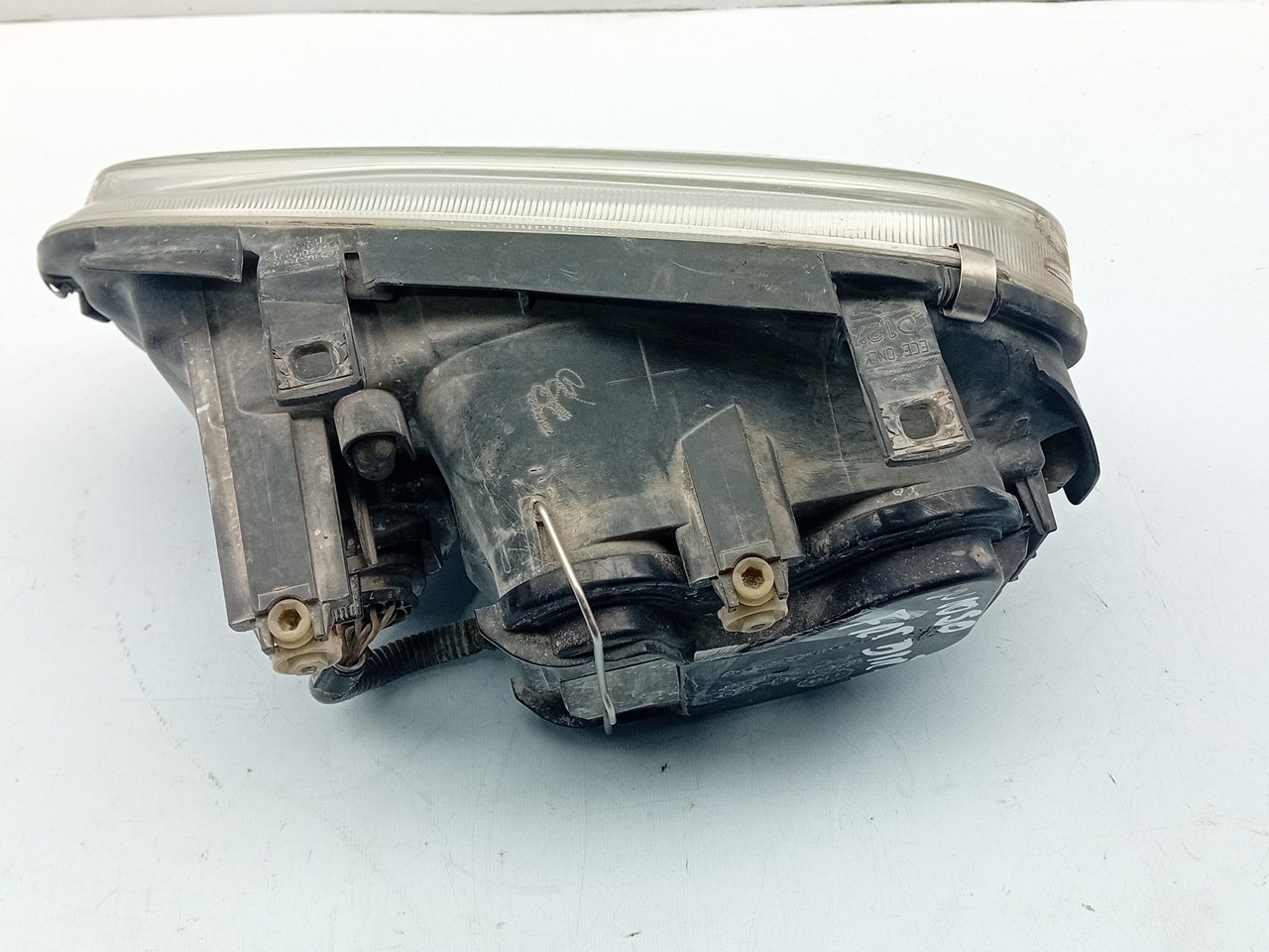Ótica / farol direita VOLKSWAGEN Golf IV (1J1) Imagem-2