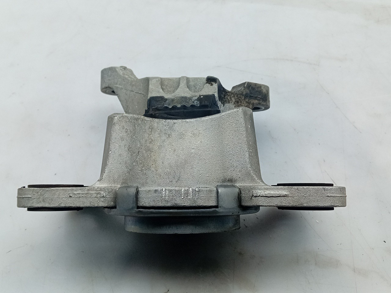 Engine Mount VOLVO V60 I (155) Imagem-2