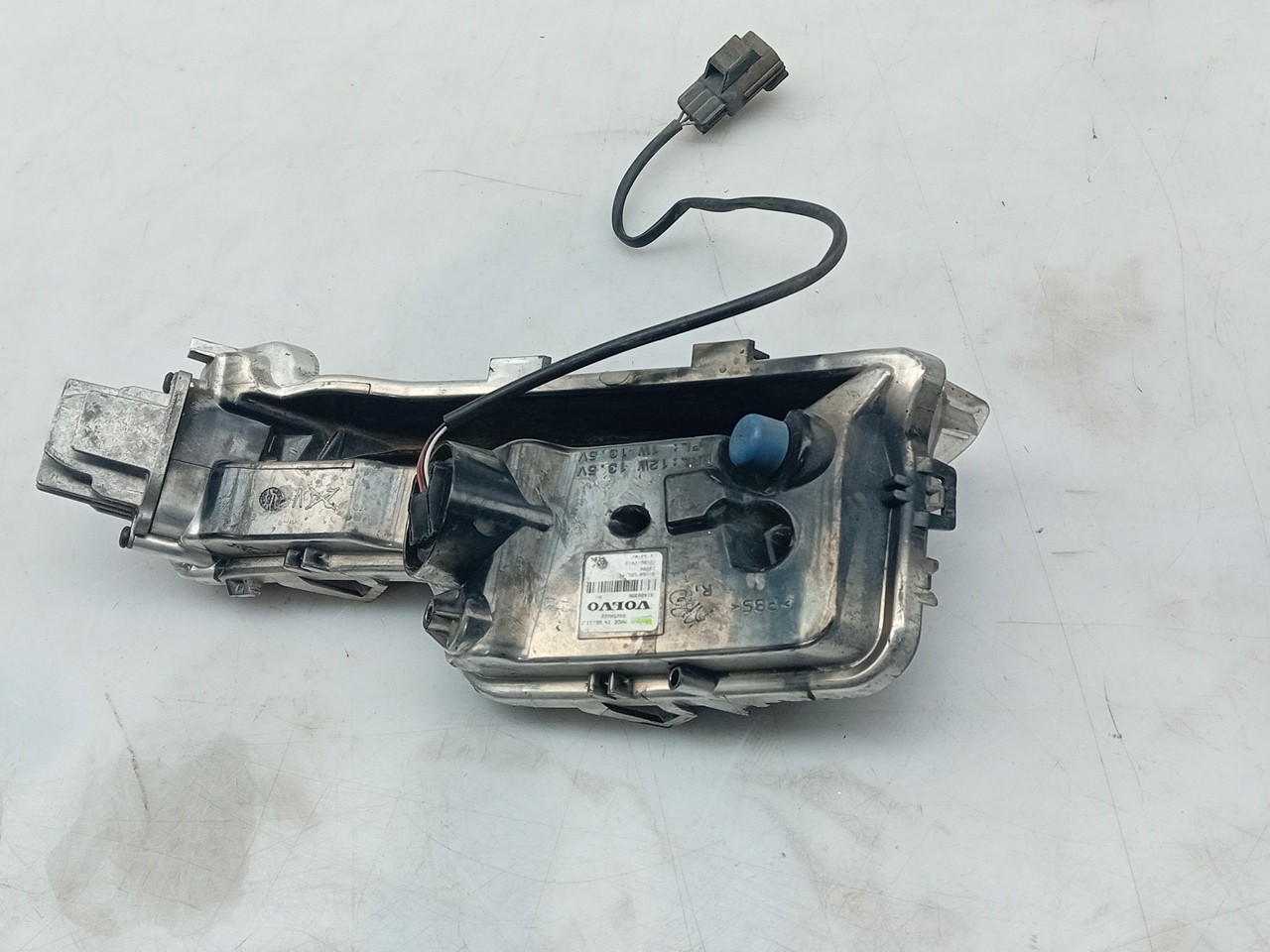 Luz circulação diurna direita VOLVO V60 I (155) Imagem-1