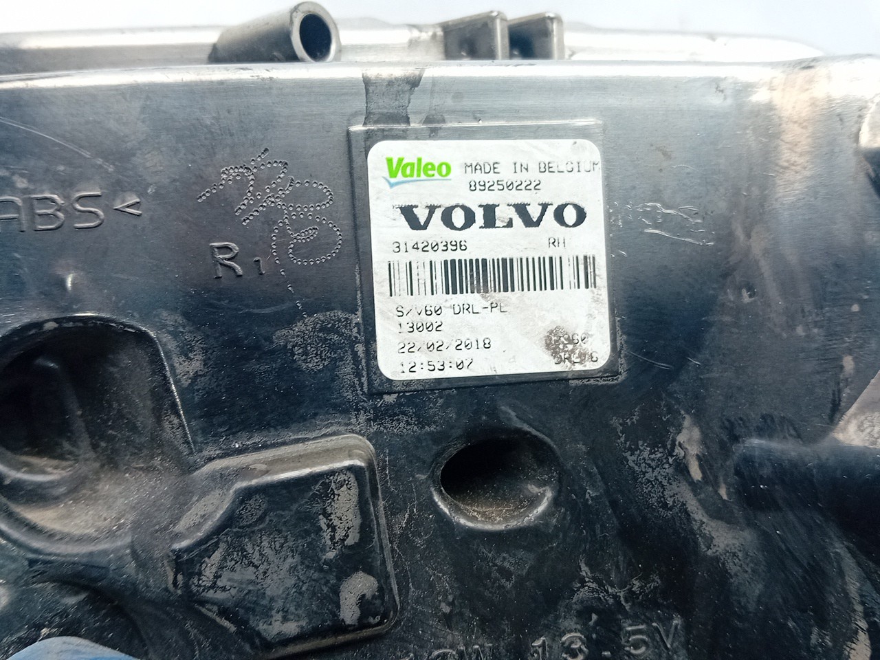 Luz circulação diurna direita VOLVO V60 I (155) Imagem-3