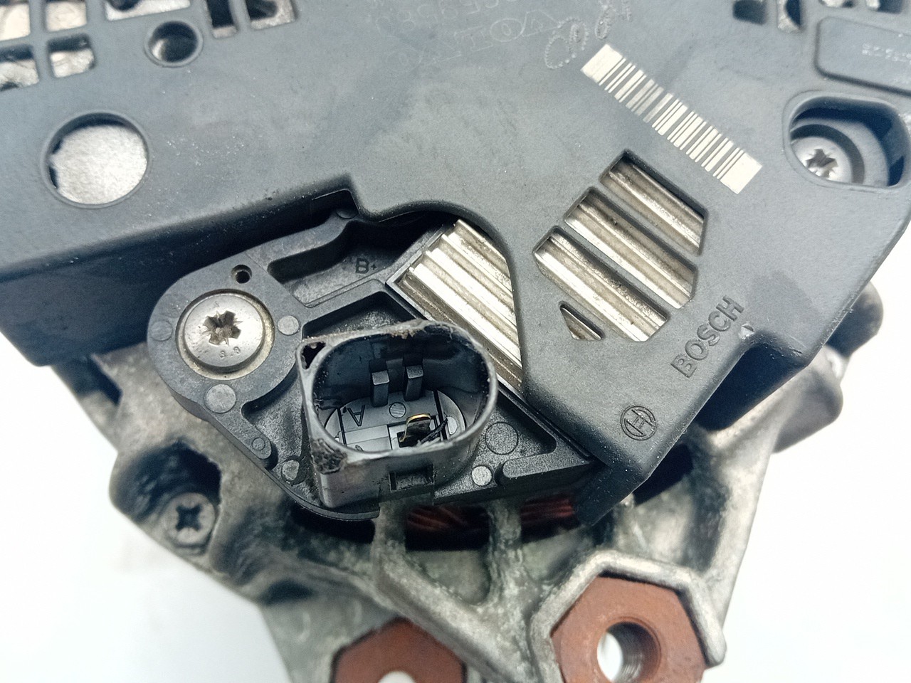 Alternador VOLVO V60 I (155) Imagem-3