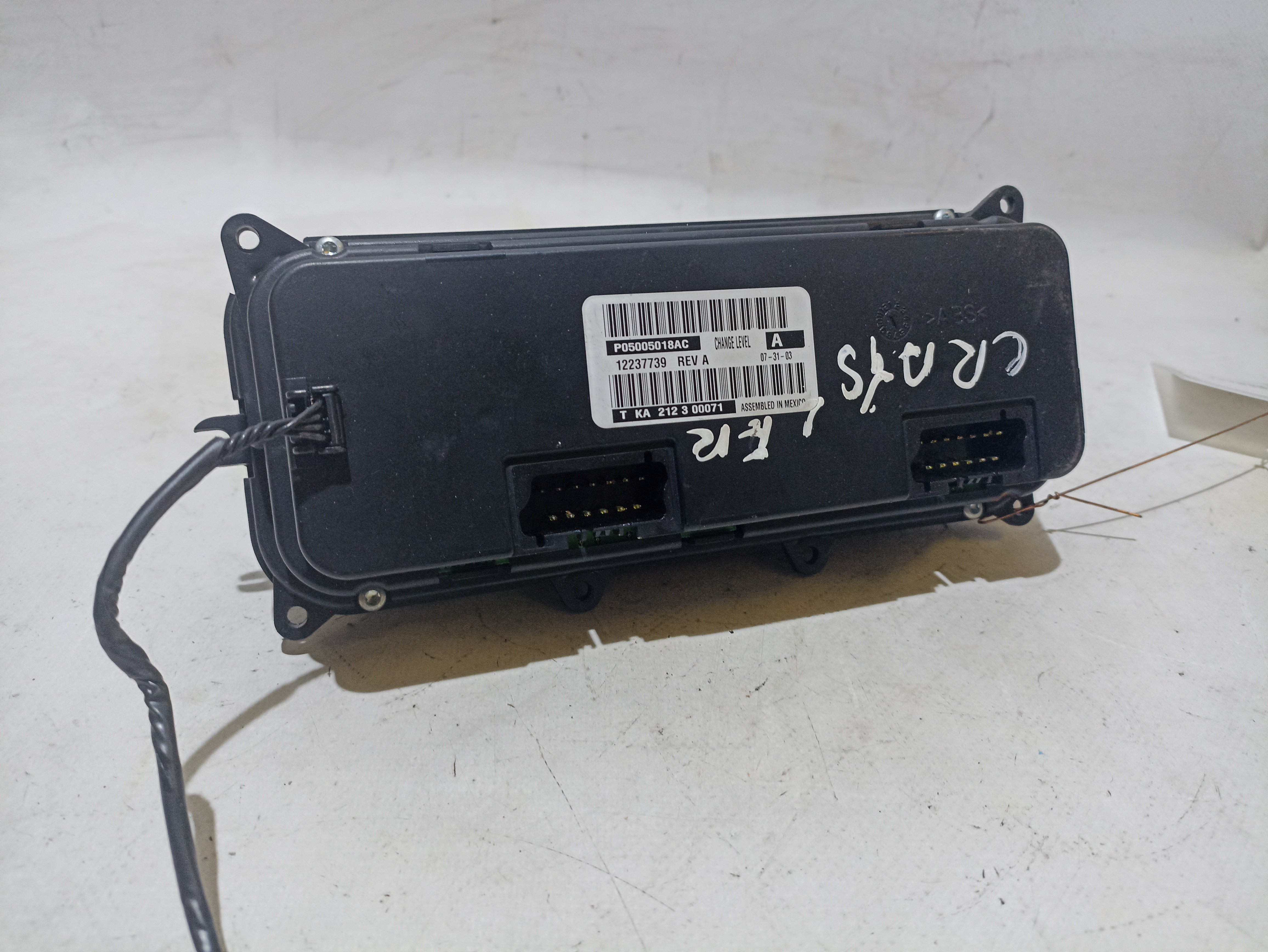 Bouton / interrupteur climatisation CHRYSLER Voyager IV (RG, RS) Imagem-1