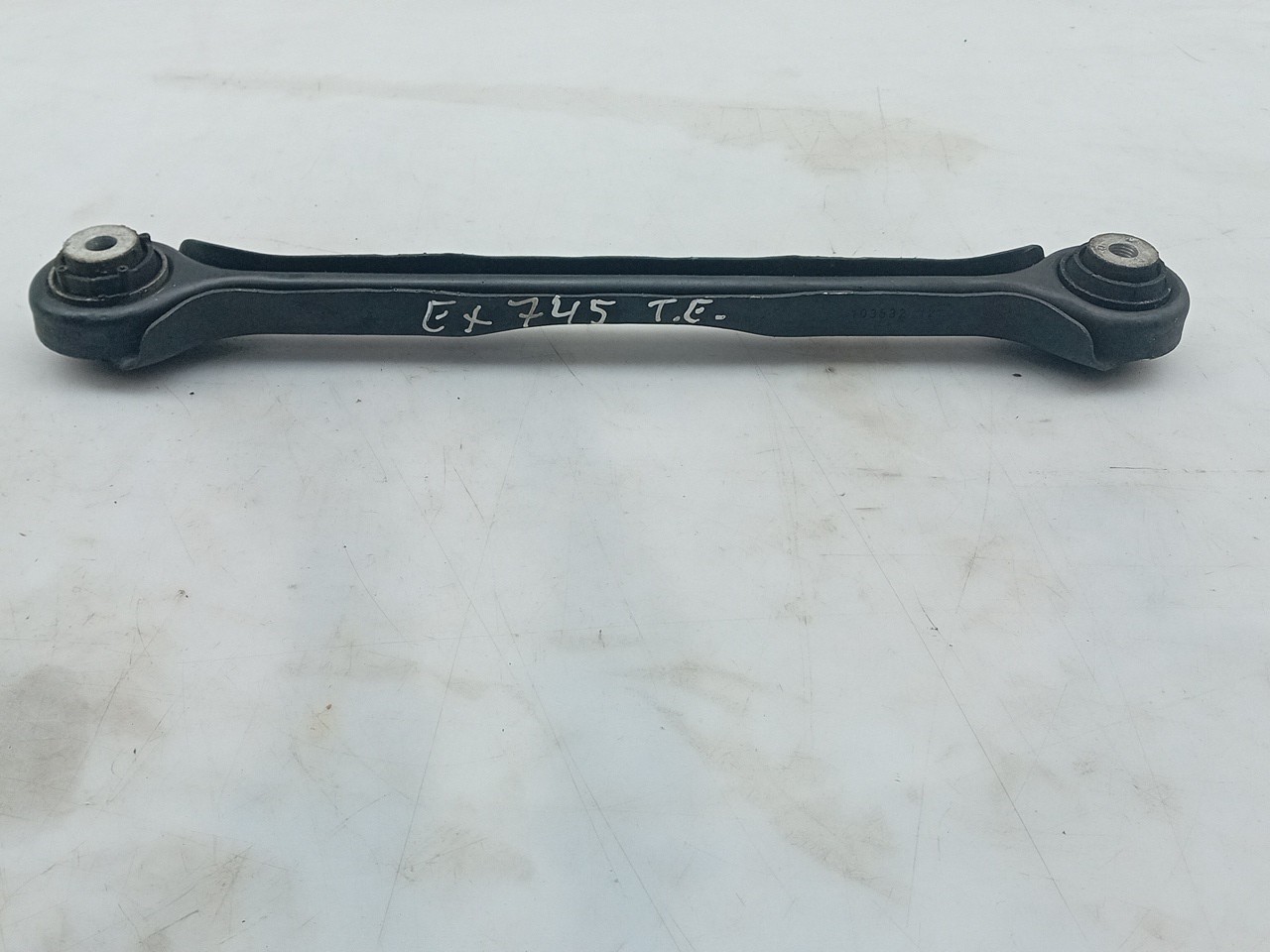 Left front suspension arm