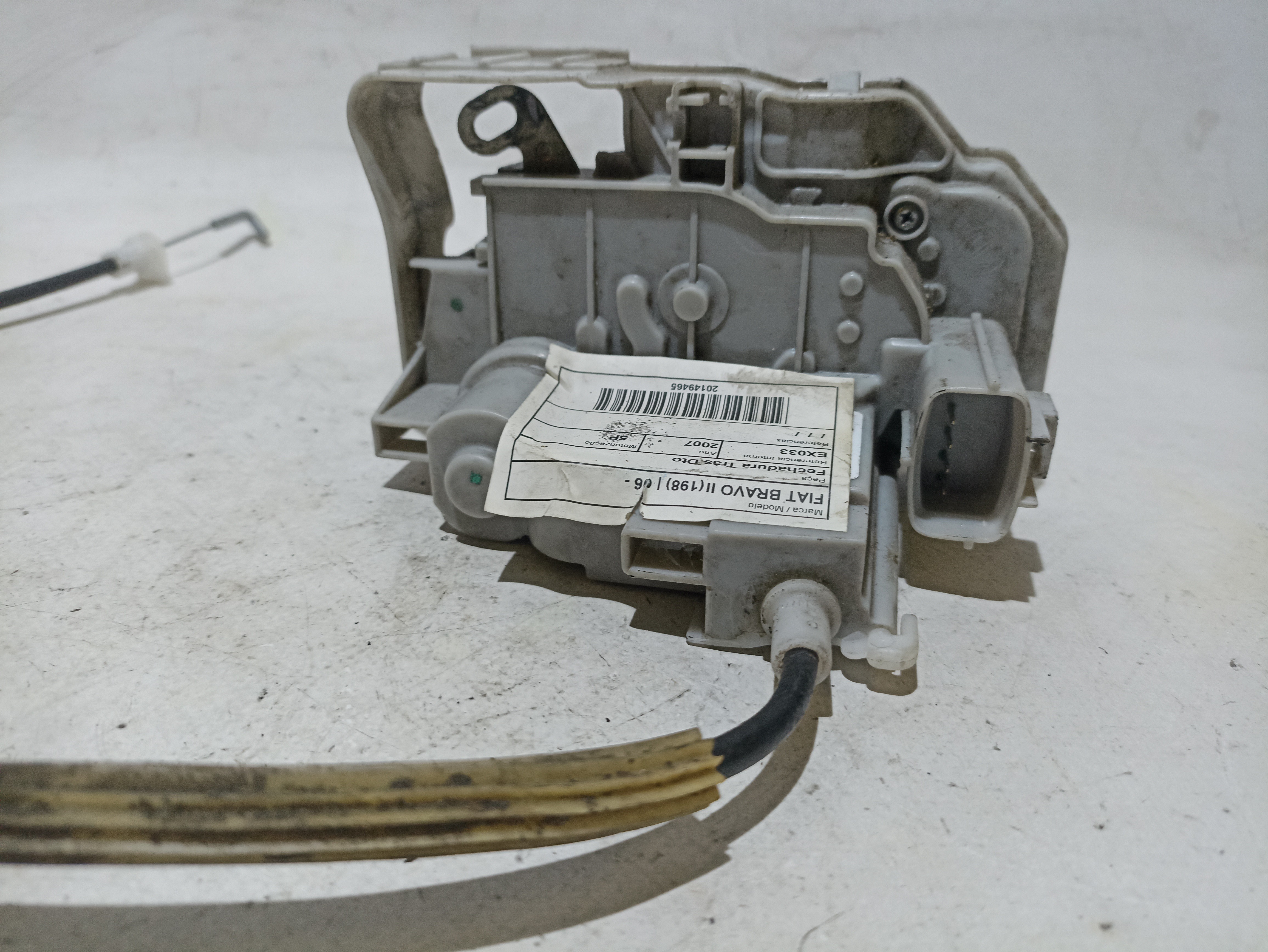 Fechadura / fecho porta trás direito FIAT Bravo II (198_) Imagem-1