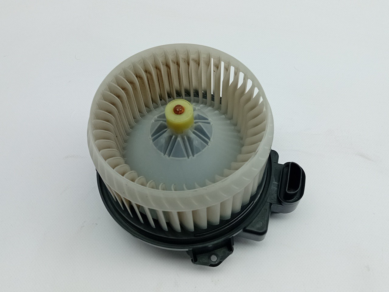Motor da chauffage / sofagem TOYOTA Yaris (_P13_) Imagem-1