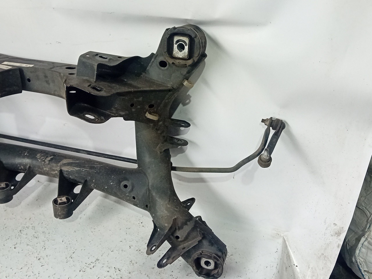 Subchasis trasero BMW 1 (F20) Imagem-1