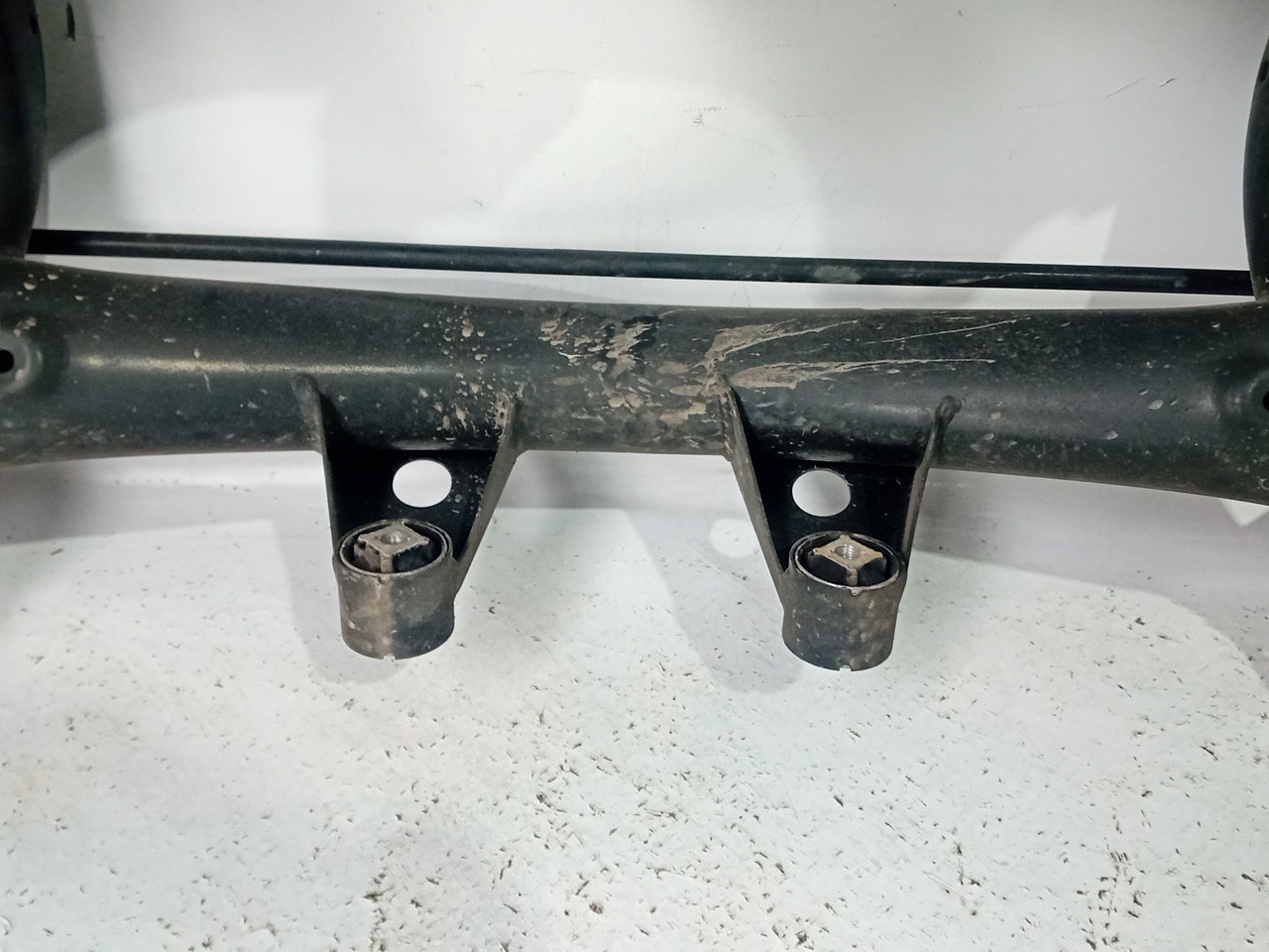 Subchasis trasero BMW 1 (F20) Imagem-3