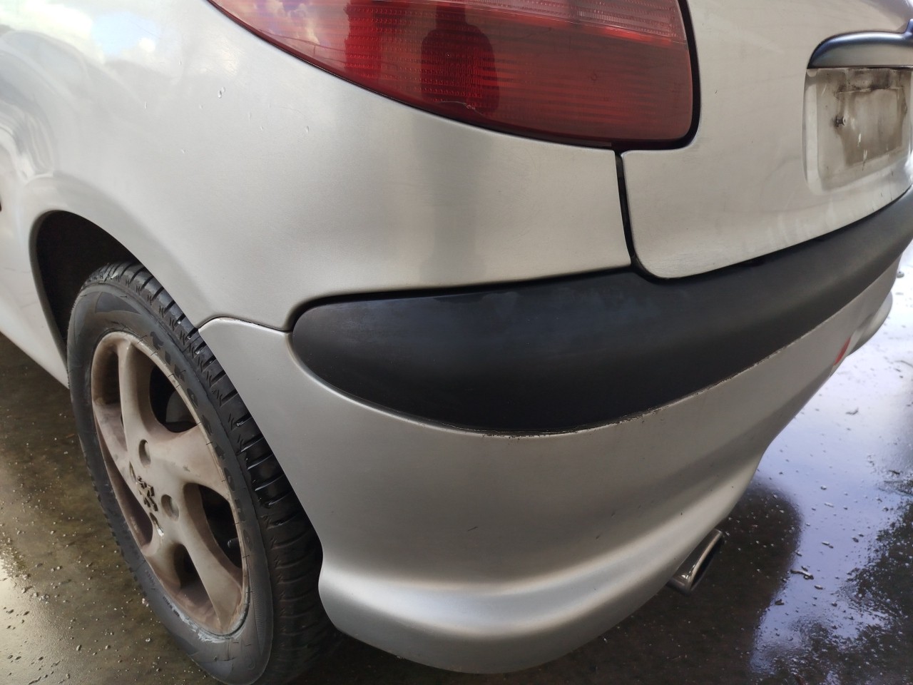 Pare-chocs arrière PEUGEOT 206 (2A/C) Imagem-2
