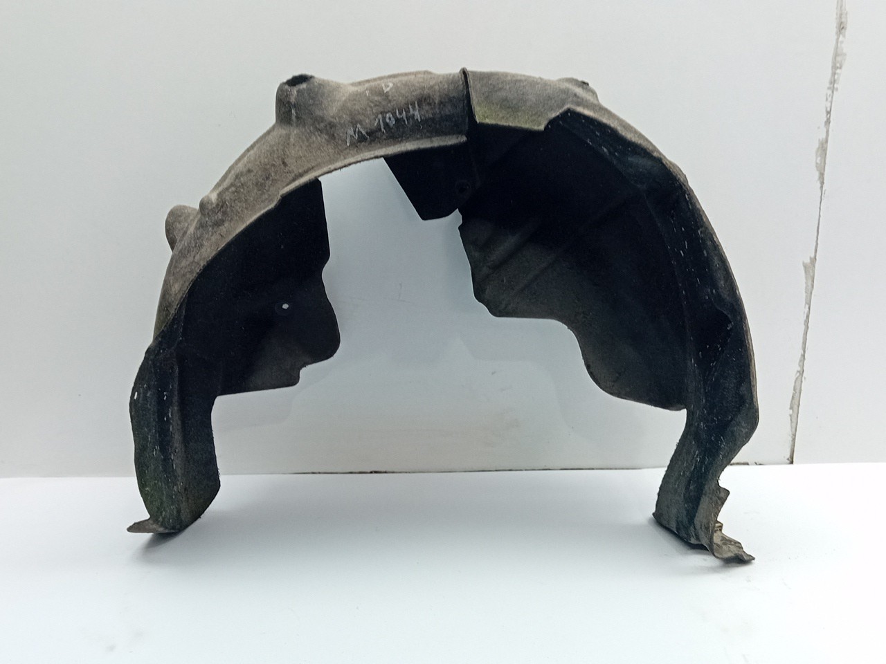 Rear wheel arch right