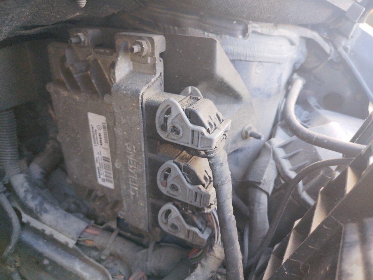 Engine control unit / ECU