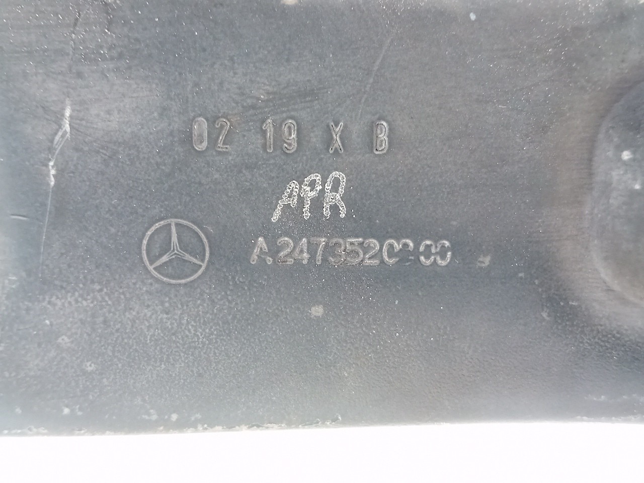 Braço de suspensão trás direito MERCEDES-BENZ Classe A (W177) Imagem-2