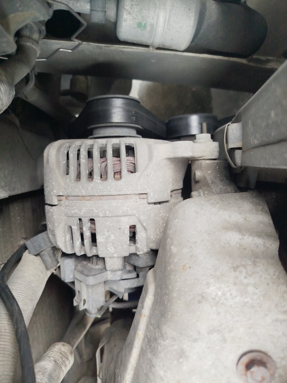 Alternador VOLKSWAGEN Polo (6N) Imagem-0