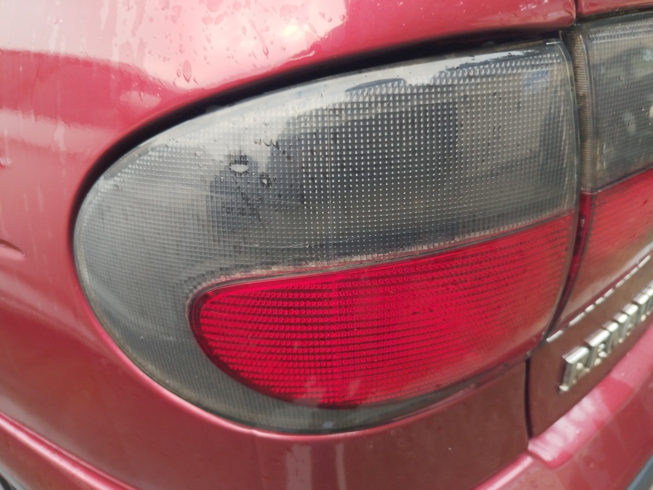 Left Tail light