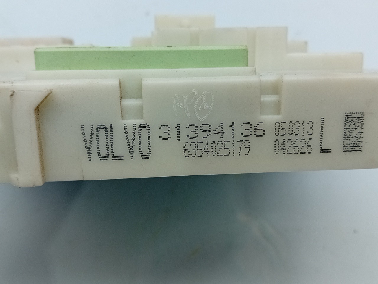 Boîte de fusibles / SAM / BSI VOLVO V40 Hatchback Imagem-3