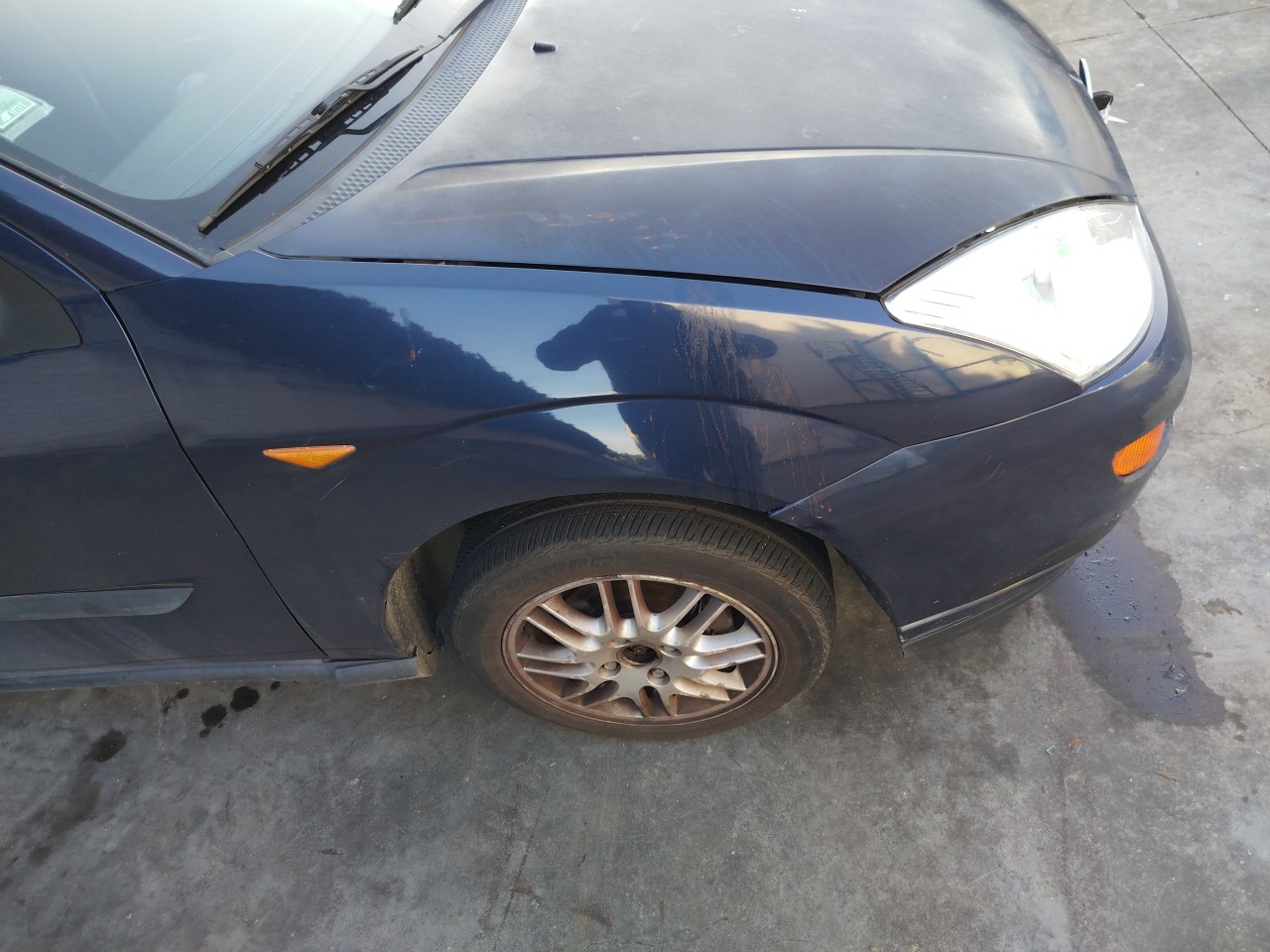 Right fender
