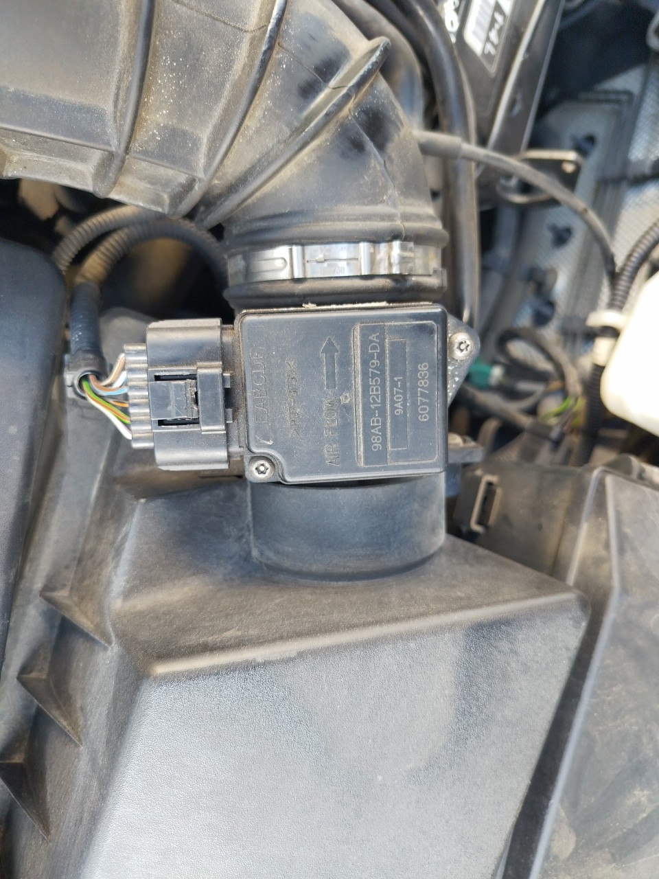 Medidor massa de ar / MAF FORD Focus I (DAW, DBW) Imagem-1