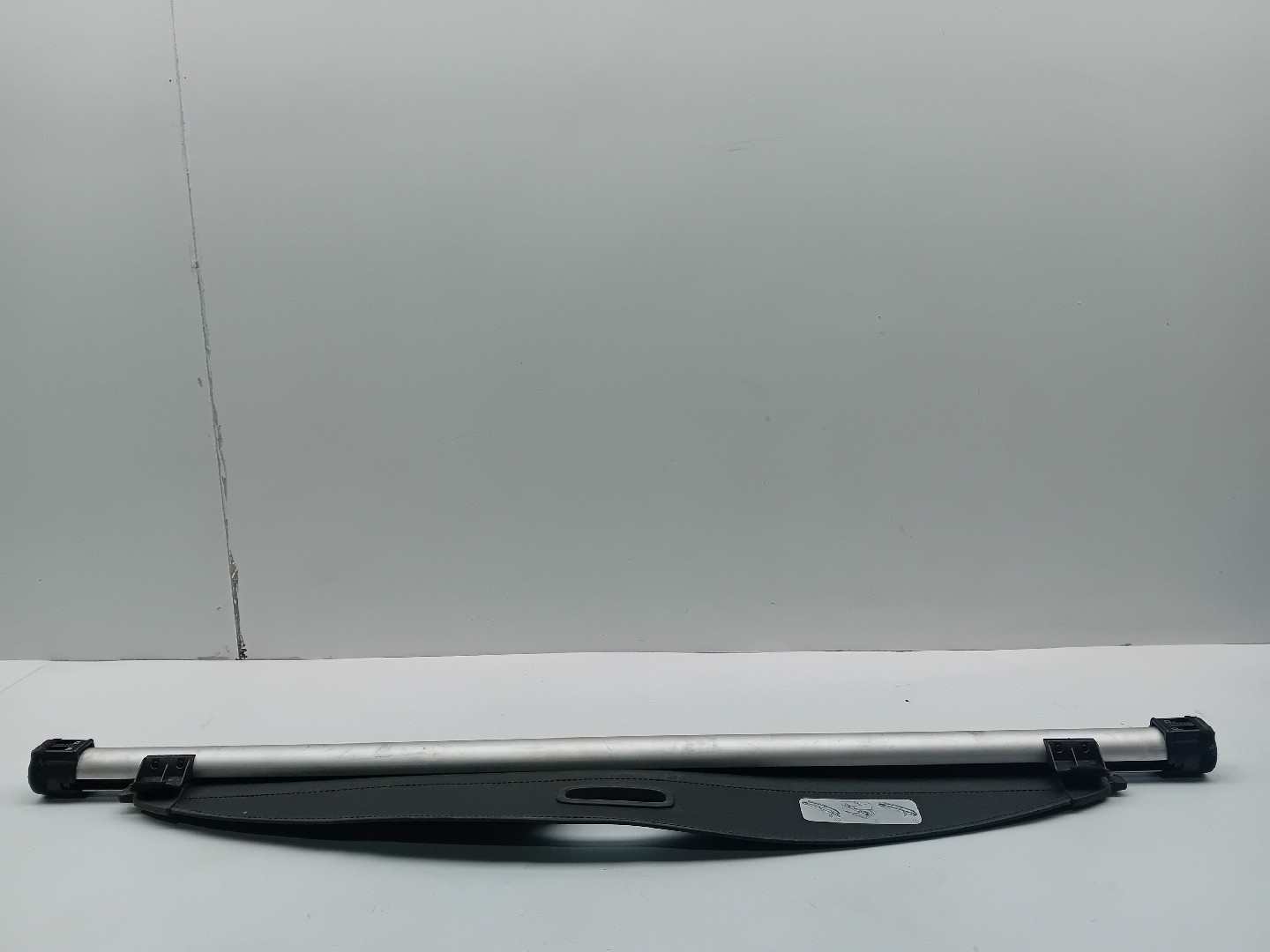 Rear Parcel shelf / trunk cover