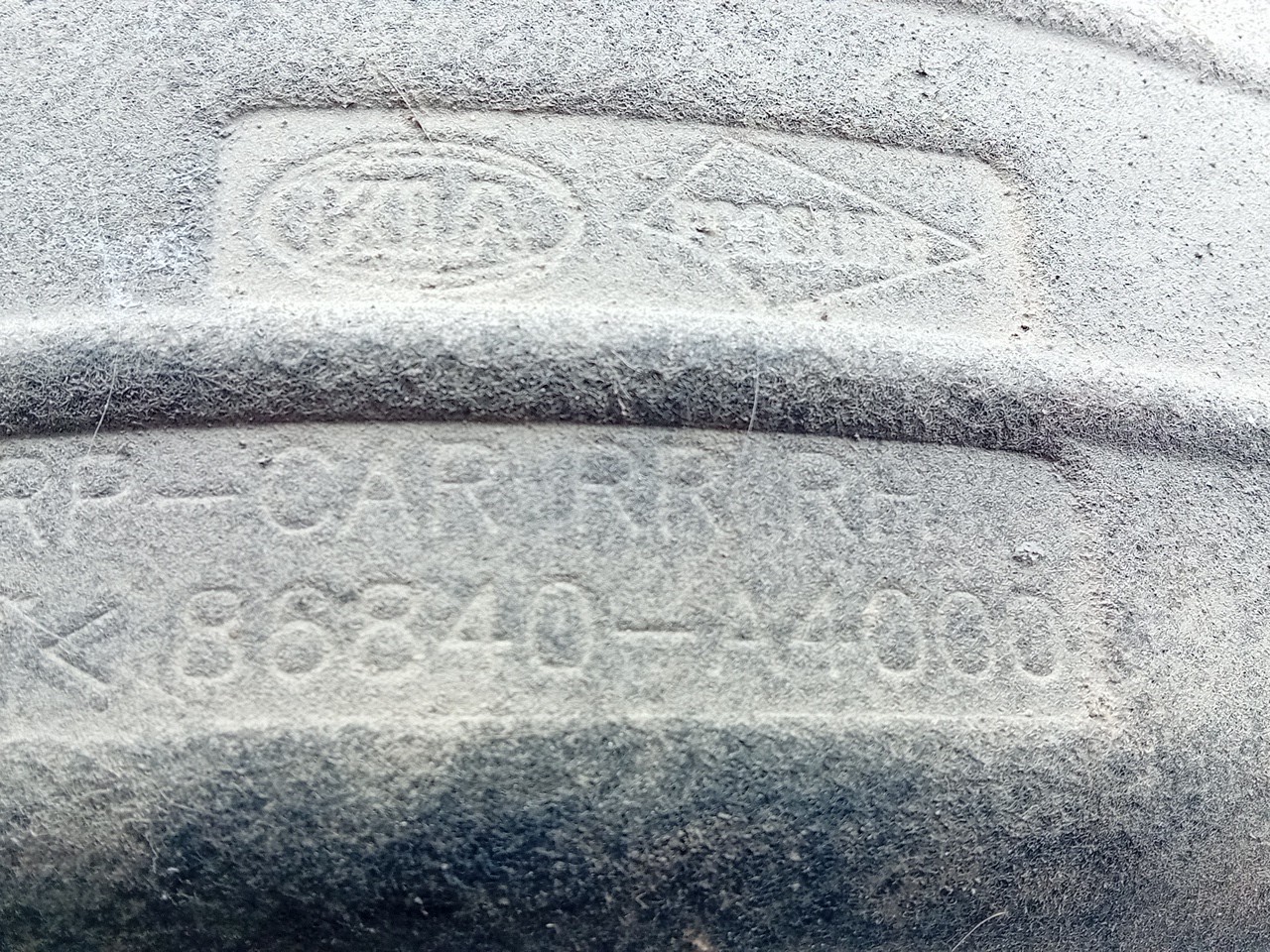 Rear wheel arch right KIA Carens IV Imagem-2