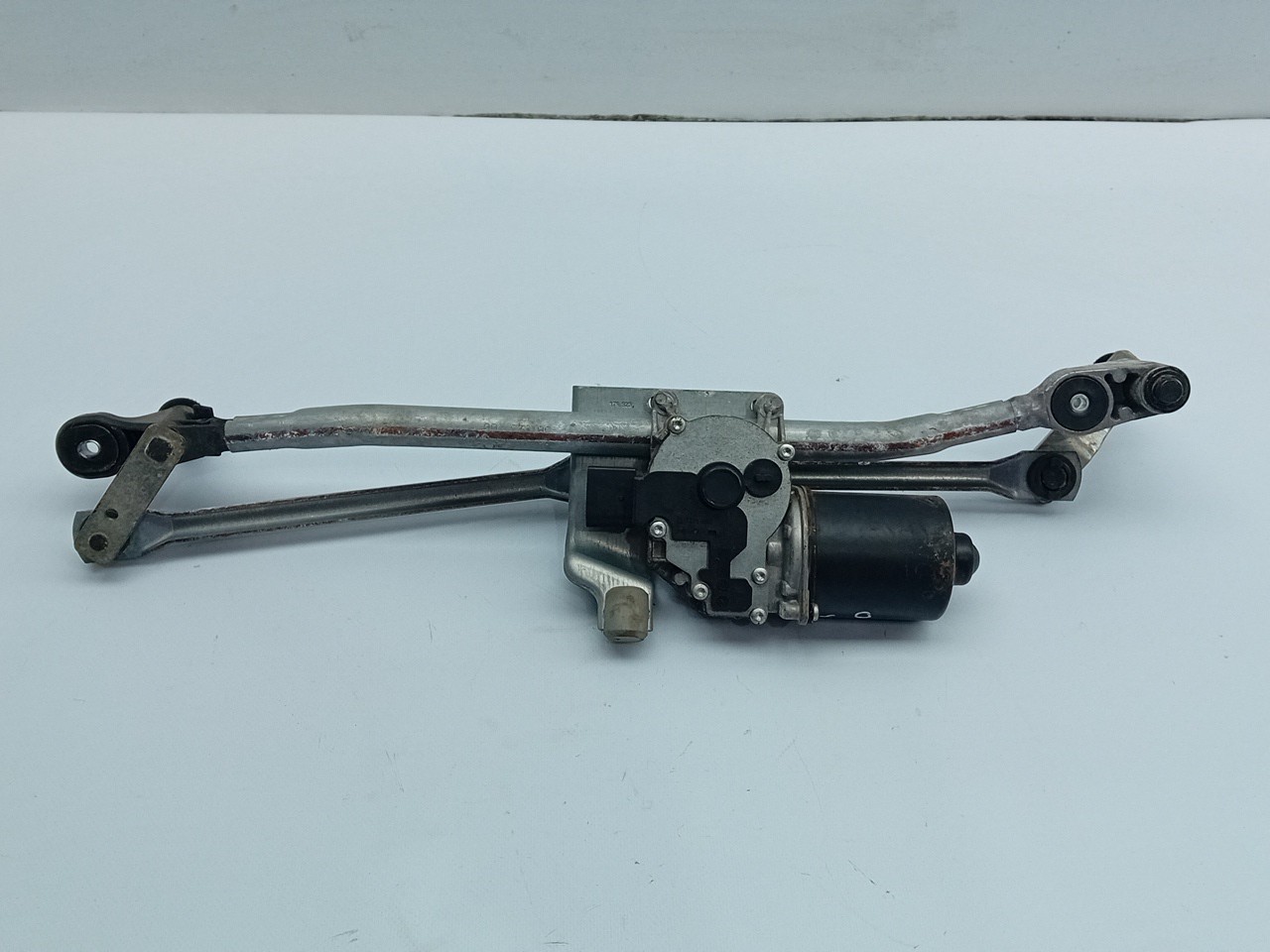 Motor limpiaparabrisas Frente BMW 1 (E87) Imagem-1