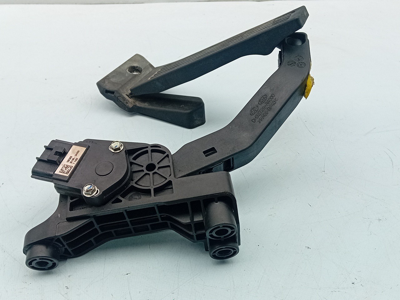 Pedal acelerador KIA Carens IV Imagem-1