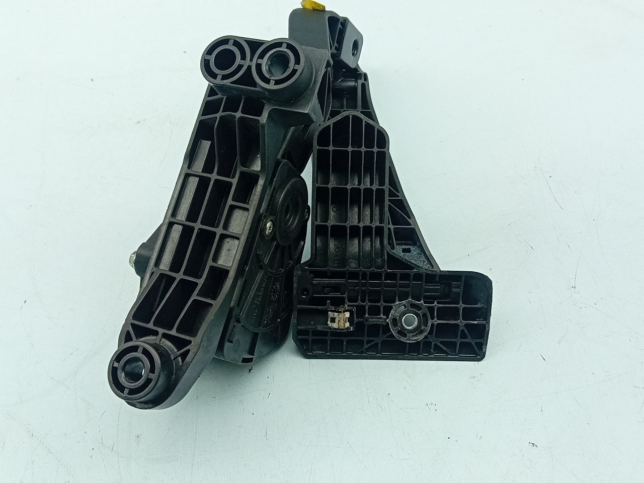 Pedal acelerador KIA Carens IV Imagem-3