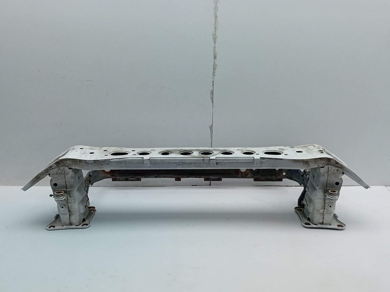 Renfort pare-chocs avant FORD Focus III Imagem-1