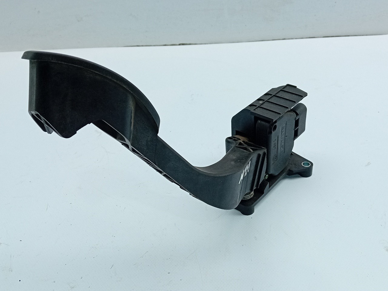 Pedal acelerador FORD Ka (RU8) Imagem-1