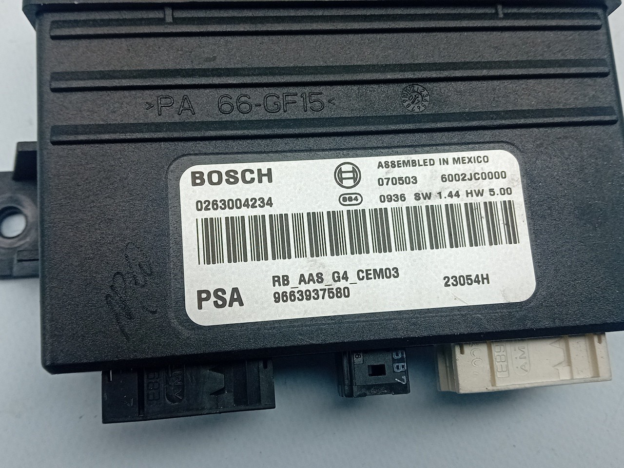 Module générique CITROËN C4 Grand Picasso I (UA_) Imagem-3