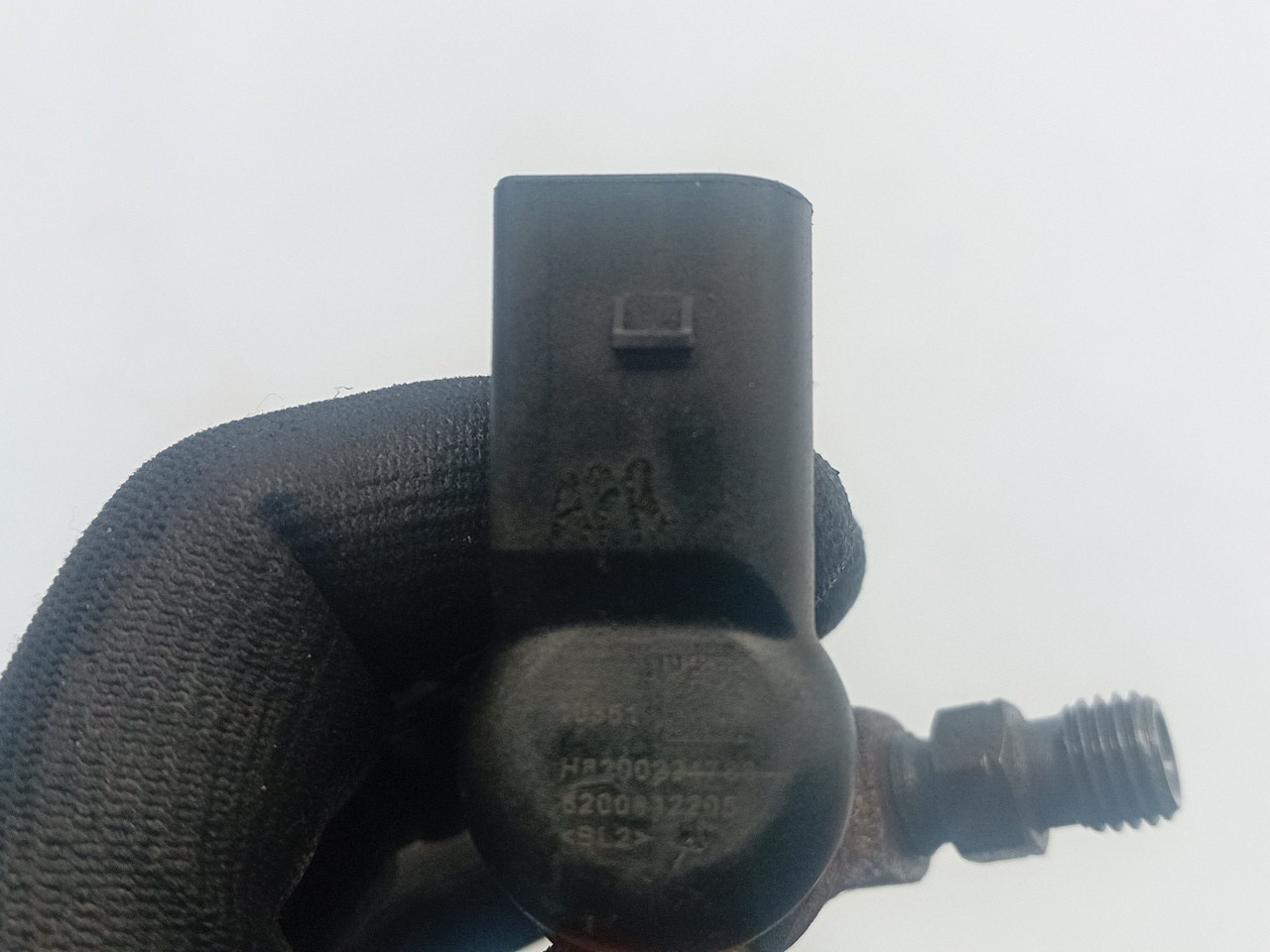 Injecteur RENAULT Megane III (BZ0_) Imagem-3
