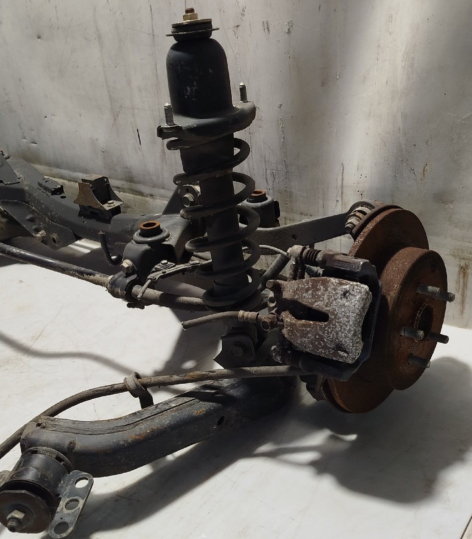 Rear subframe TOYOTA Avensis Sedan (_T22_) Imagem-1