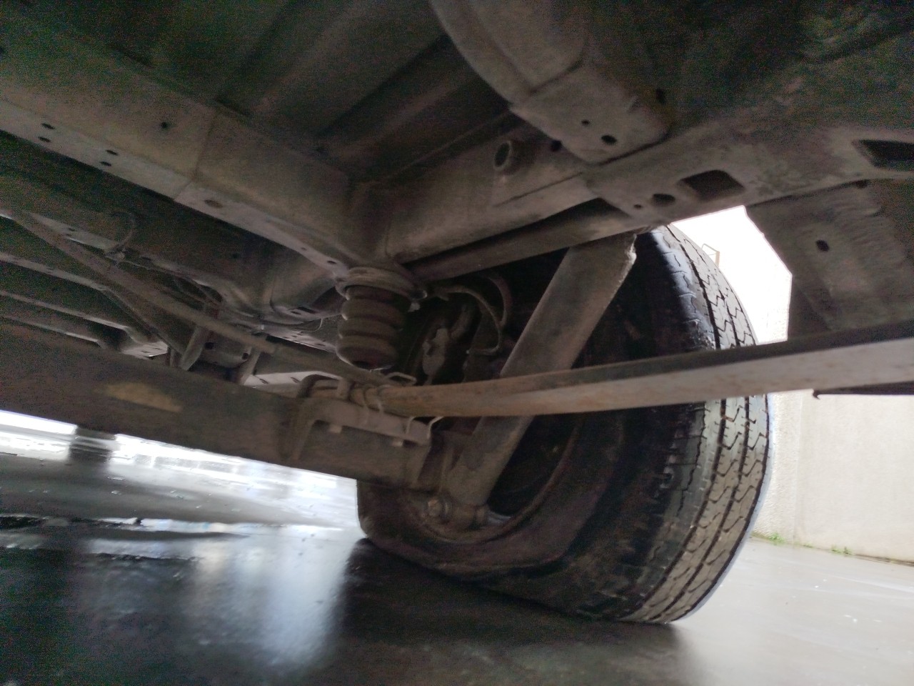 Eje trasero con discos PEUGEOT Boxer Imagem-1