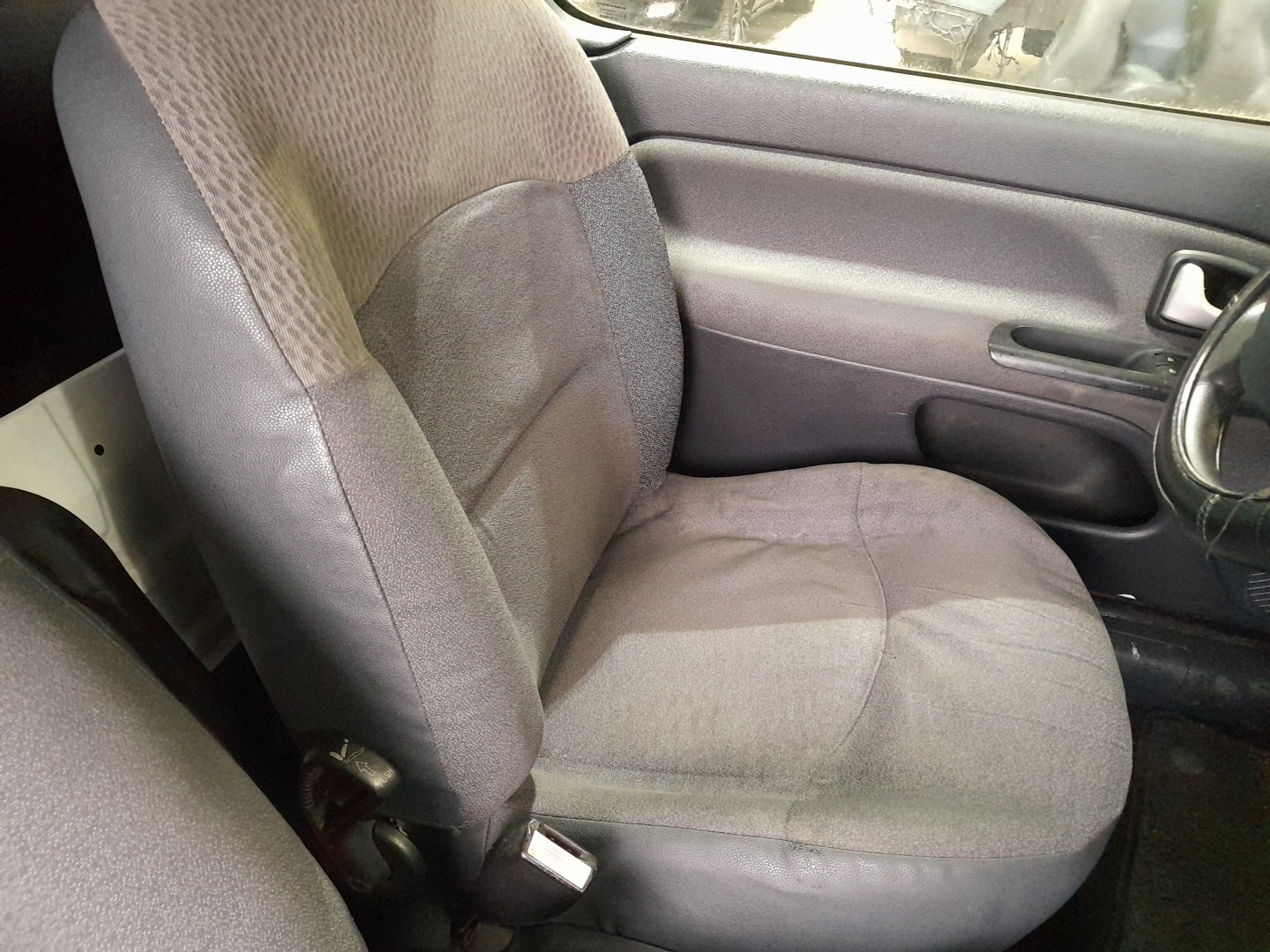 Banco Delantero Izquierdo RENAULT Clio II Société (SB0/1/2_) Imagem-2