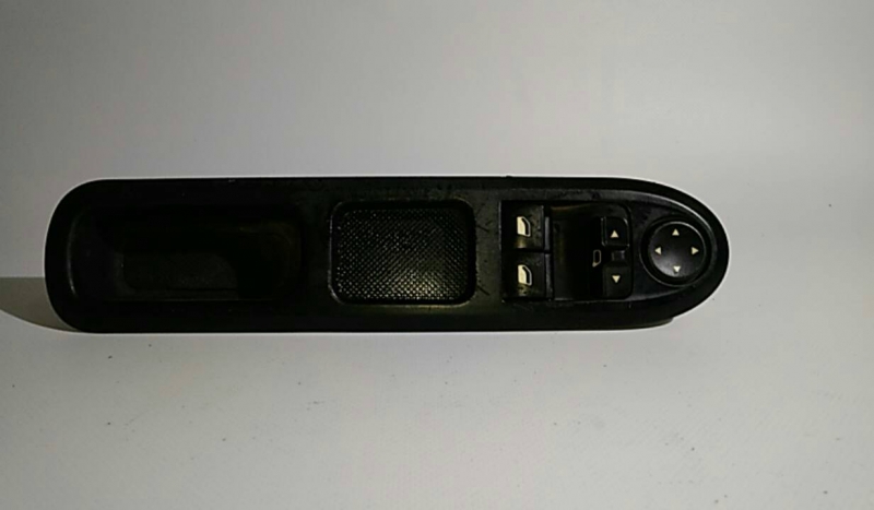 Comando / botão / interruptor vidros frente esquerdo