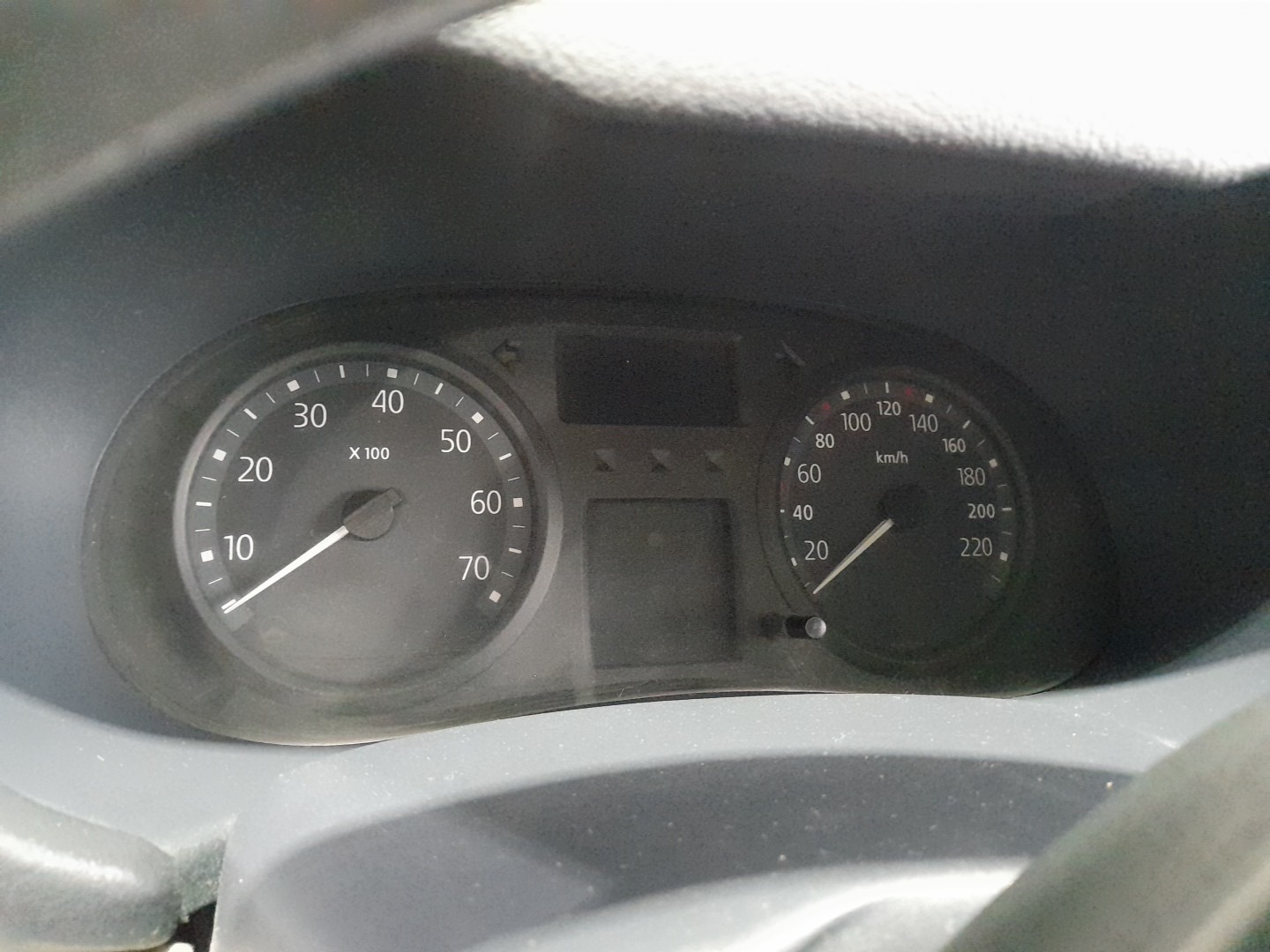 Instrument cluster