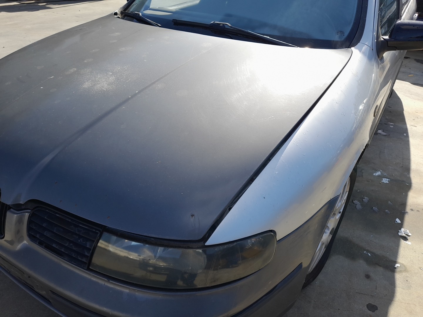 Capot SEAT Toledo II (1M2) Imagem-1