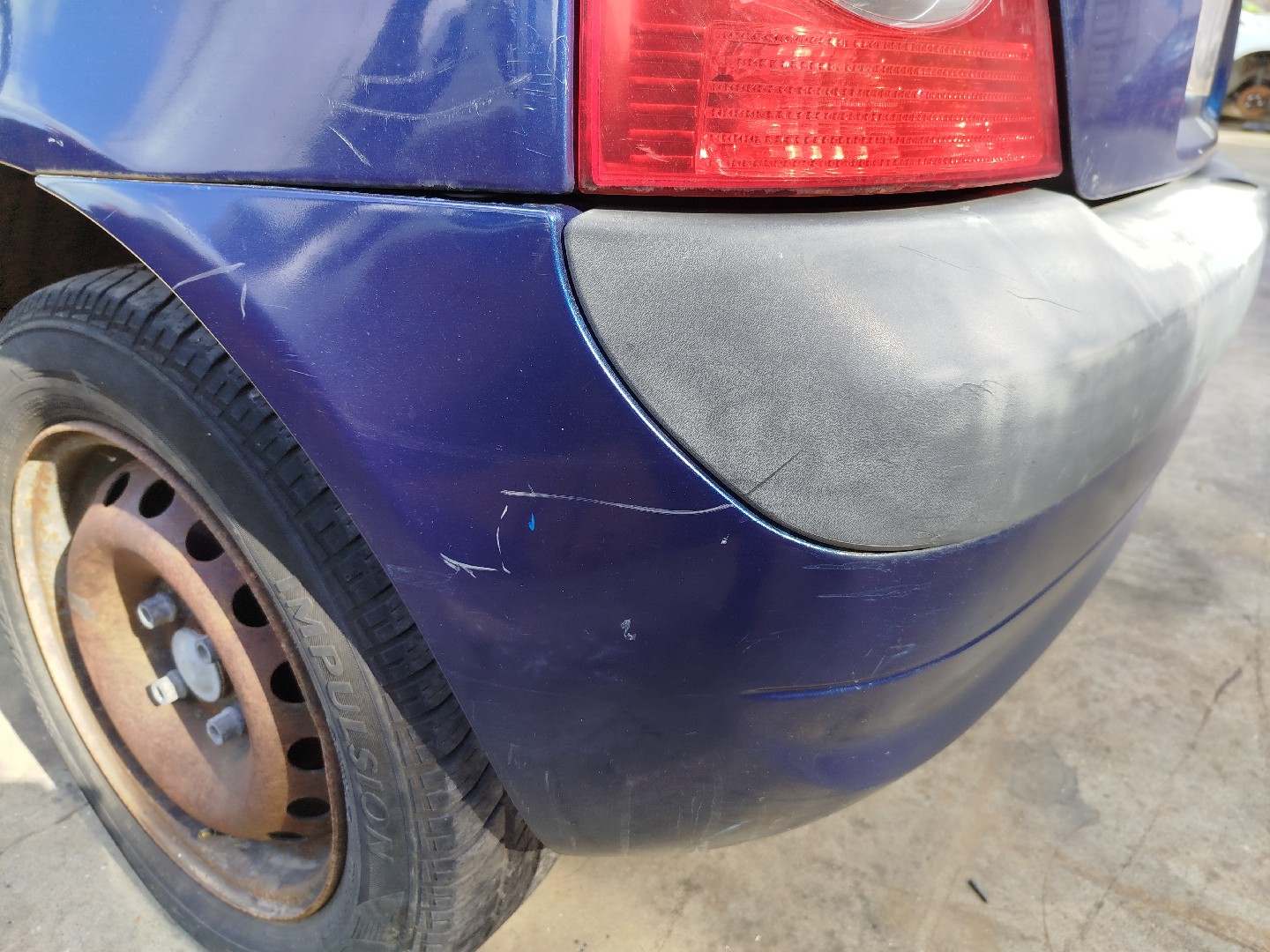 Pare-chocs arrière RENAULT Clio II (BB0/1/2_, CB0/1/2_) Imagem-1