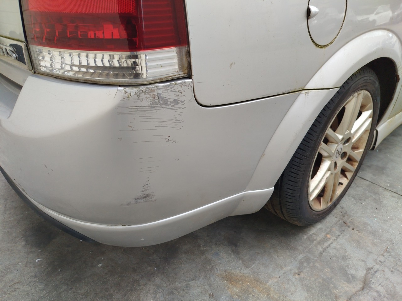 Paraurti posteriore OPEL Vectra C GTS Imagem-1