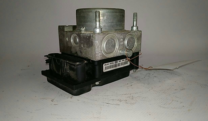 ABS control unit / ECU ABS FIAT Grande Punto (199_) Imagem-1